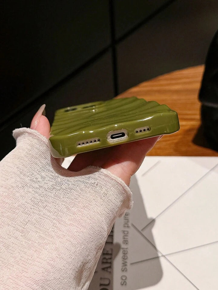 classy green wavy 3d case