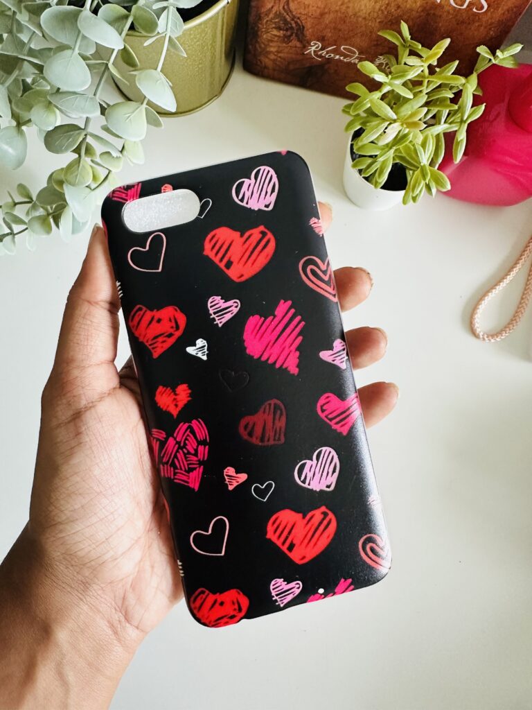 Scribble hearts designer case