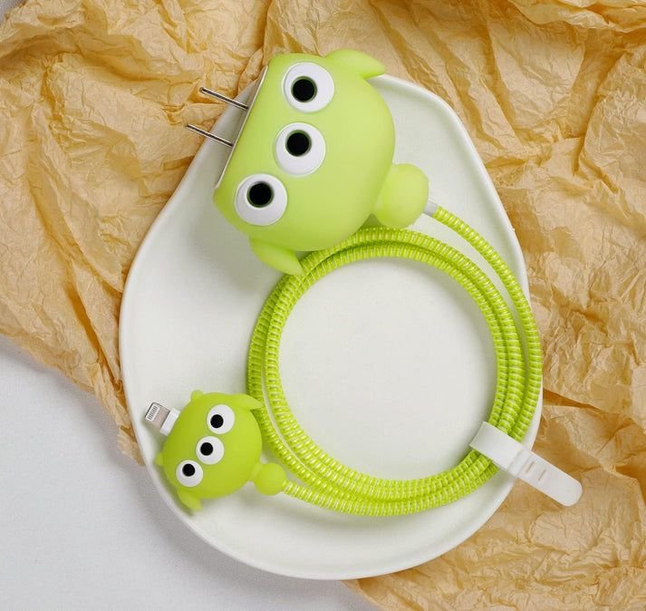 3 eye alien iphone cable charger protector