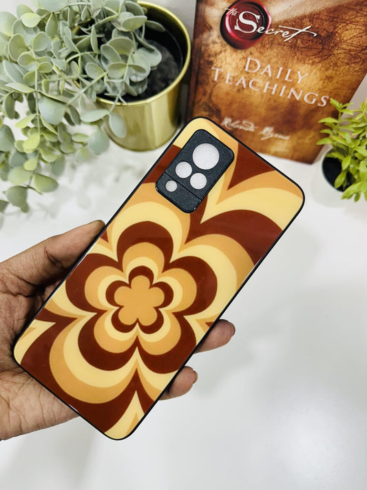 Brown y2k flower case