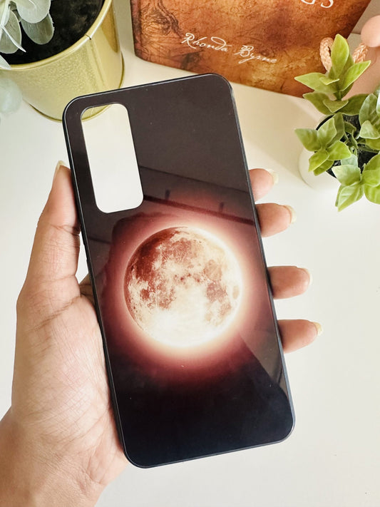Glow moon case
