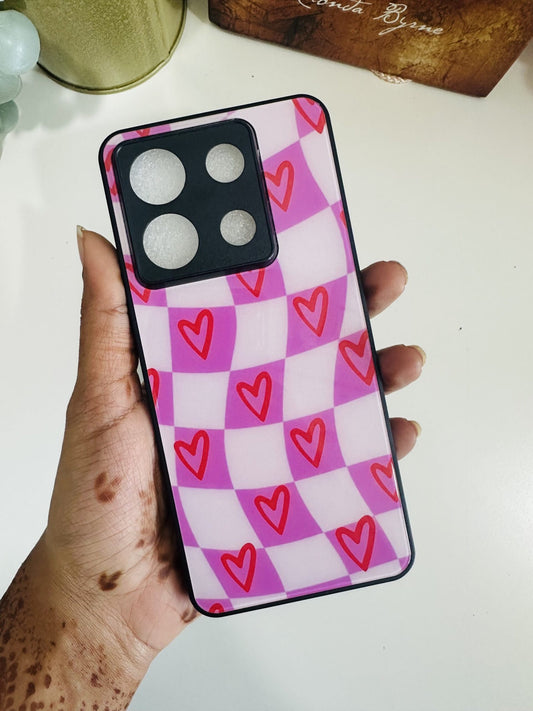 Checker heart glass case