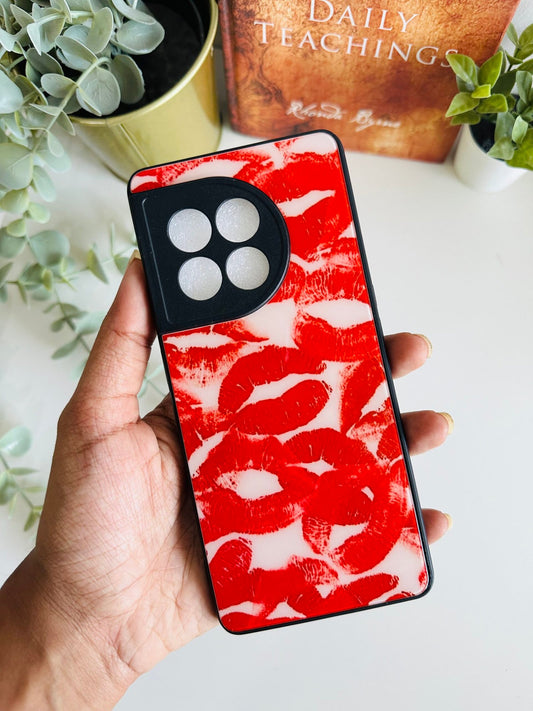 Red kisses designer case