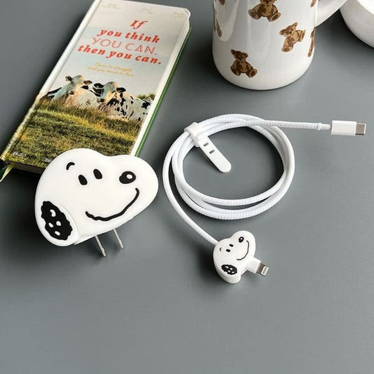 Snoopy cute  iphone cable charge protector case
